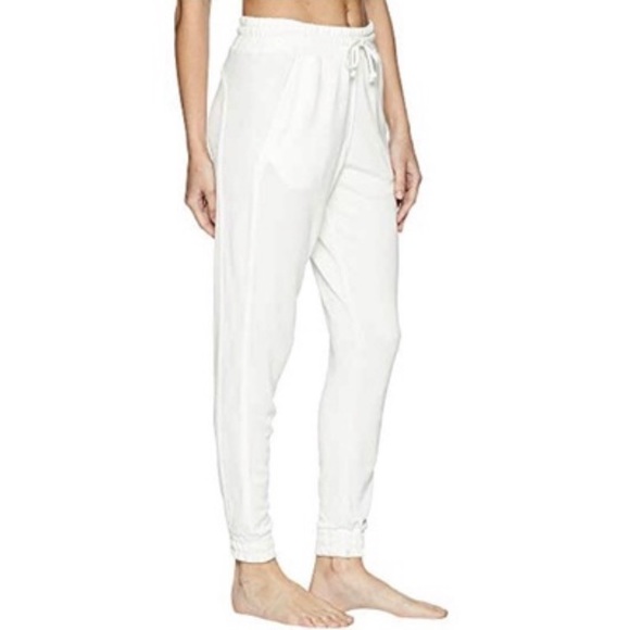 Sold- NWT Free people back into it jogger - Picture 3 of 7